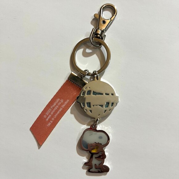 Snoopy and Woodstock Universal Studios Japan Metal Keychain Bag Charm - Picture 6 of 7